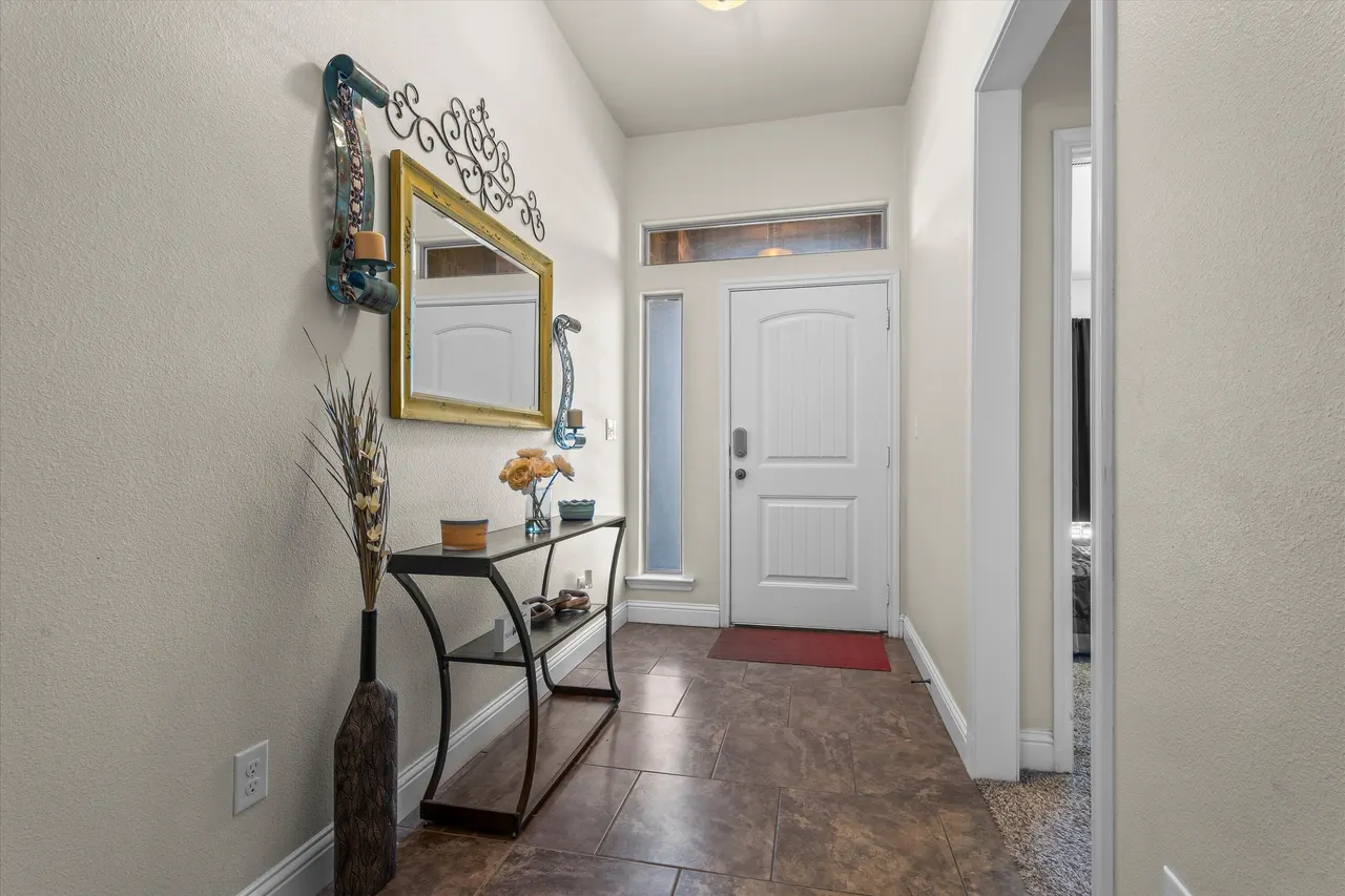 Photo 16 — 7023 35th Street, Lubbock, TX 79407