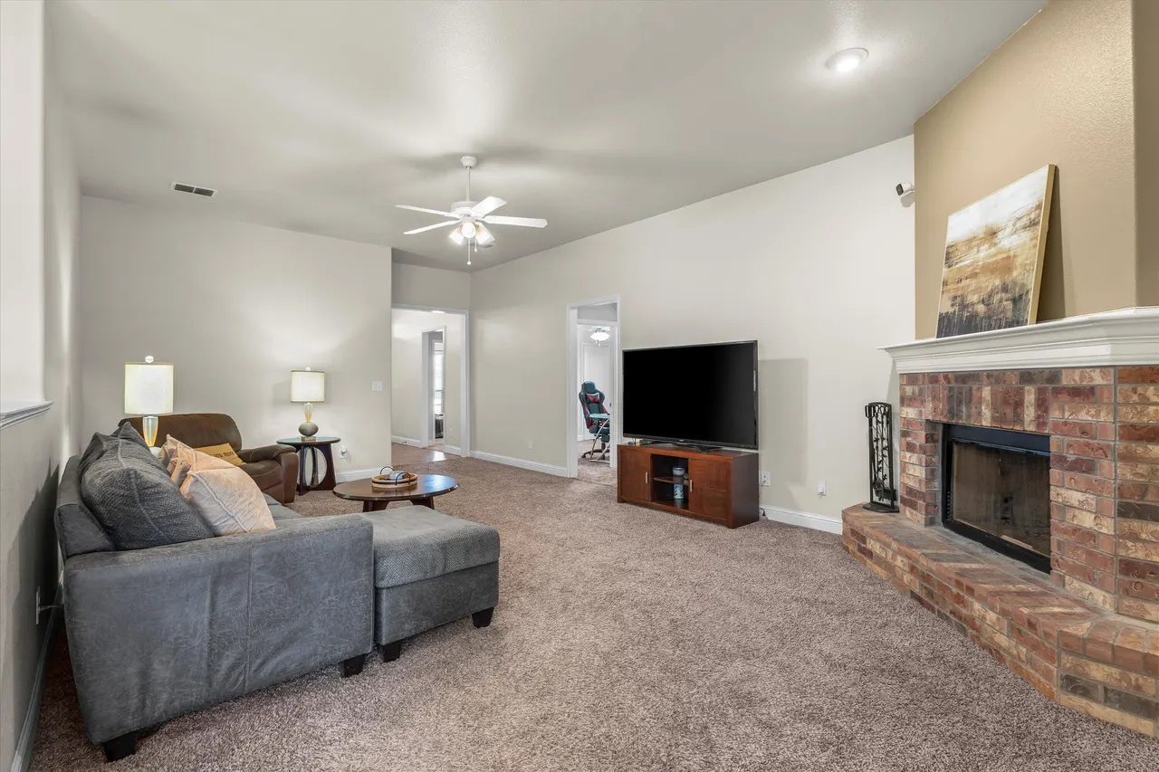 Photo 19 — 7023 35th Street, Lubbock, TX 79407