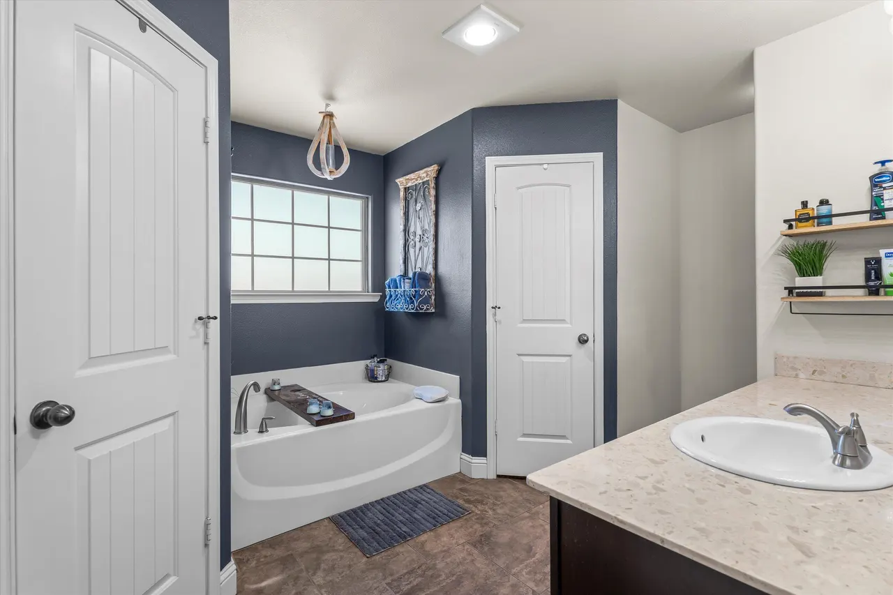 Photo 7 — 7023 35th Street, Lubbock, TX 79407