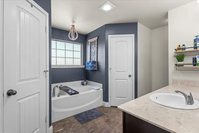 Photo 7 — 7023 35th Street, Lubbock, TX 79407