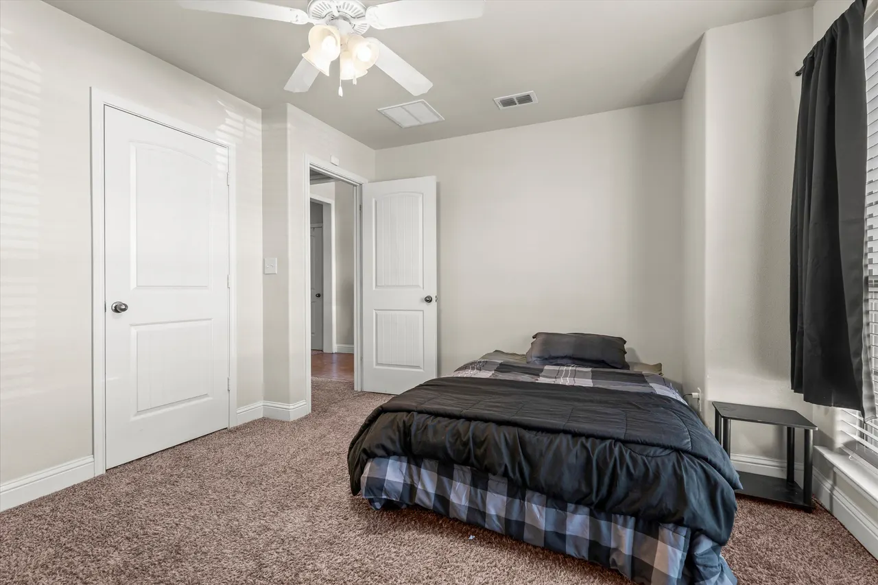 Photo 11 — 7023 35th Street, Lubbock, TX 79407