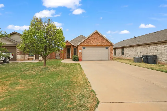 Front exterior — 73 Windsor Court, Lubbock, TX 79416