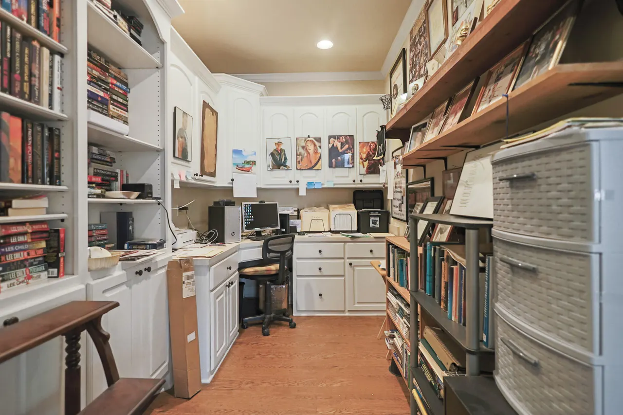 Photo 17 — 73 Windsor Court, Lubbock, TX 79416