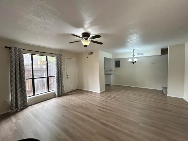 Photo 5 — 8601 Memphis Drive A8, Lubbock, TX 79423