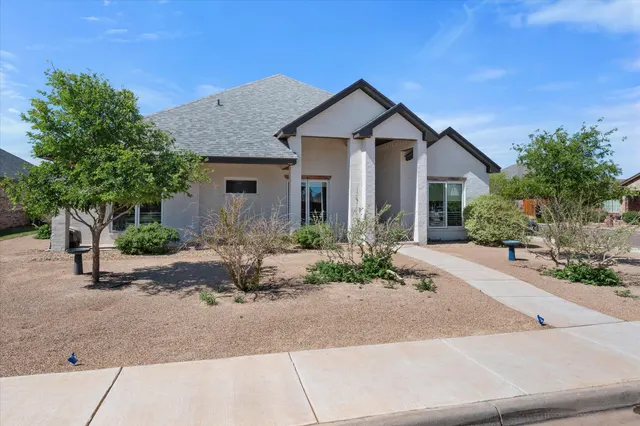 Photo 4 — 1312 Dover Lane, Wolfforth, TX 79382
