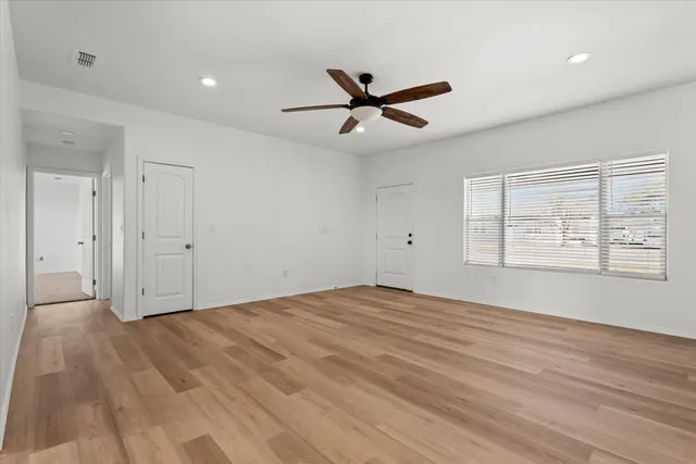 Photo 5 — 222 E 7th Street, Idalou, TX 79329