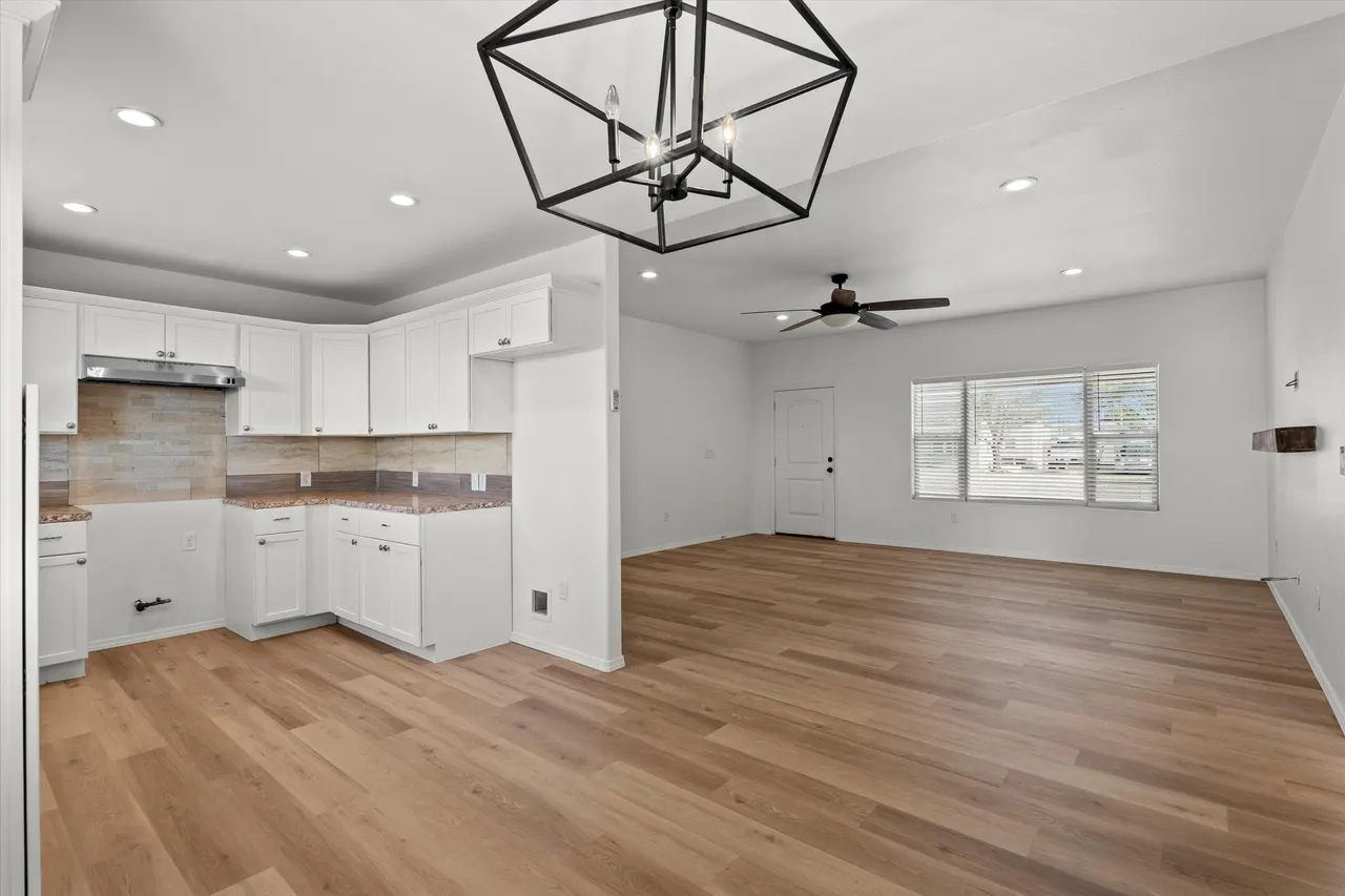 Photo 10 — 222 E 7th Street, Idalou, TX 79329