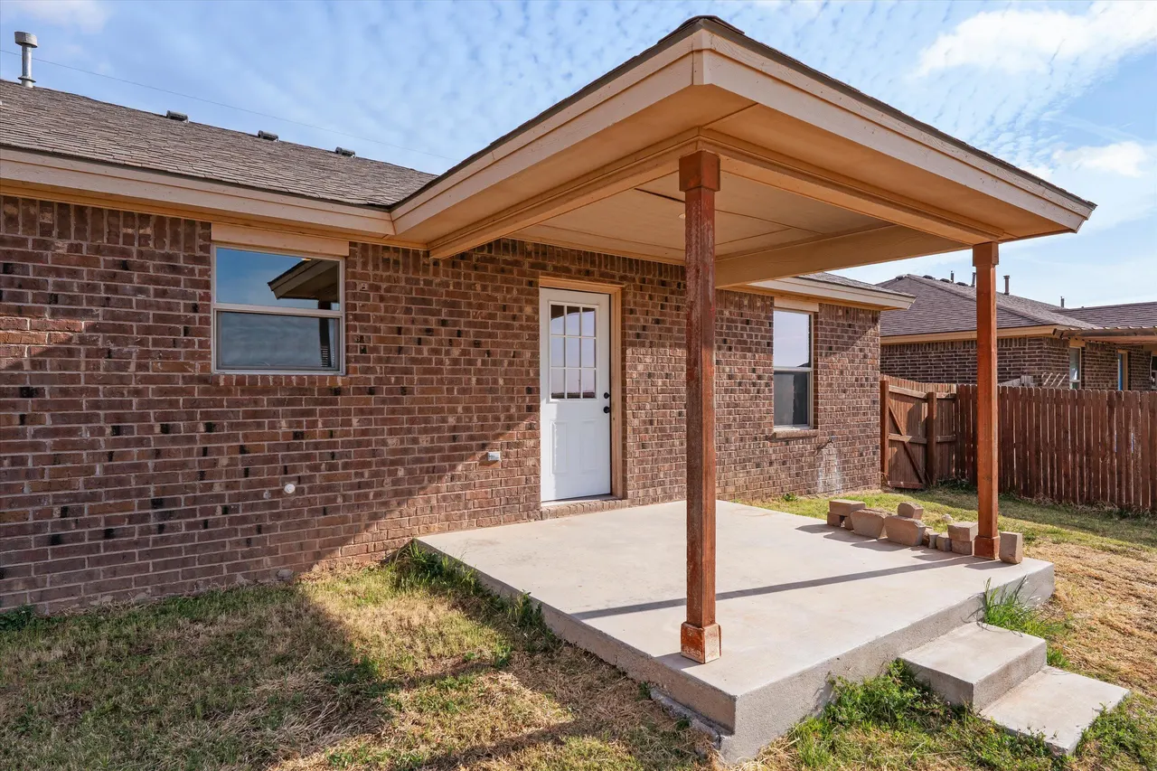 Photo 20 — 222 E 7th Street, Idalou, TX 79329