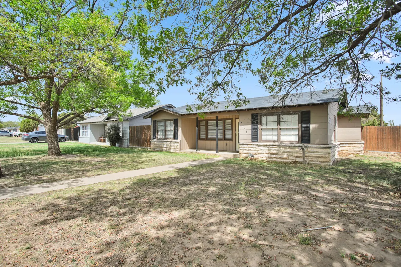Photo 2 — 4102 32nd Street, Lubbock, TX 79410