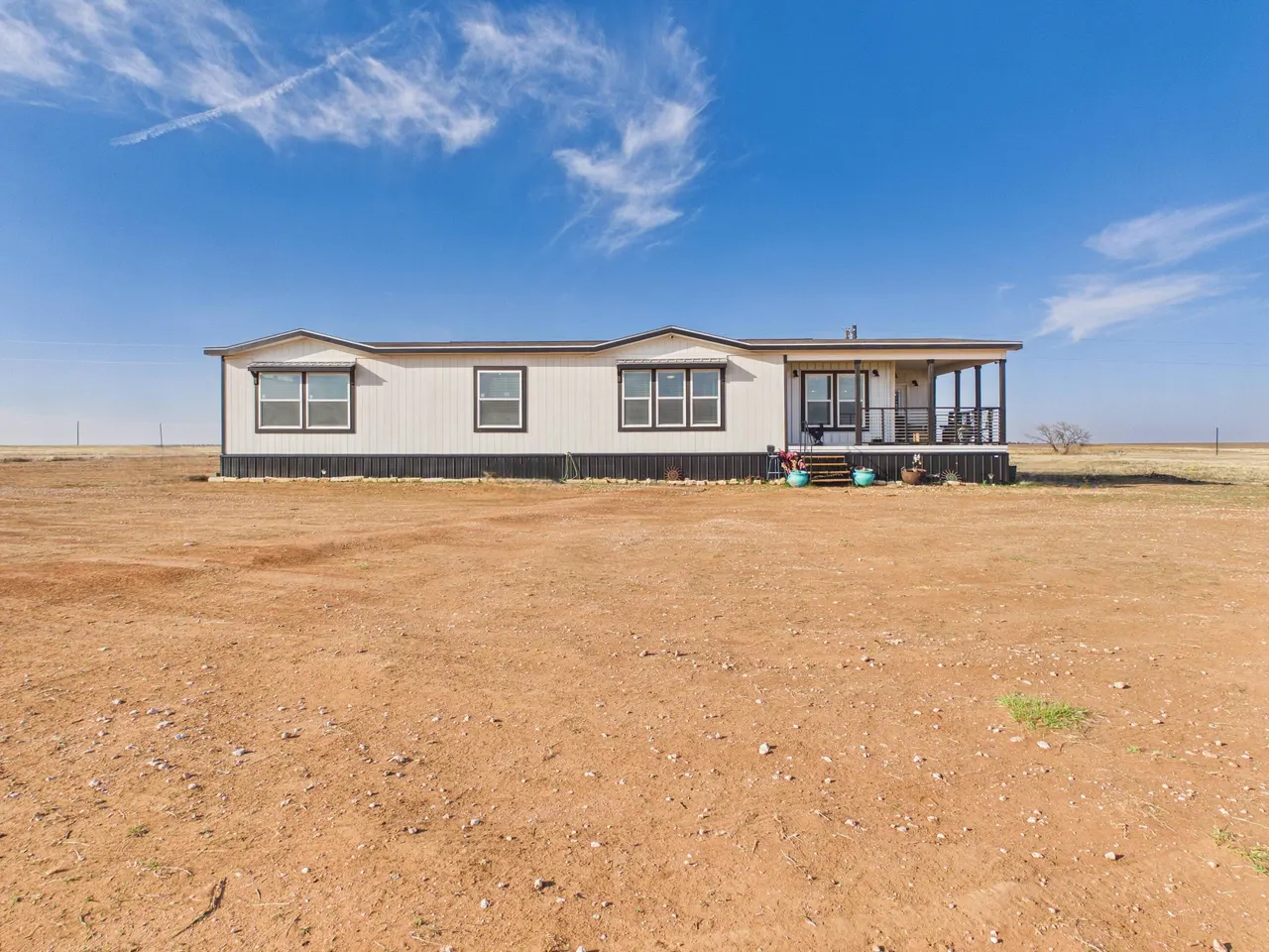 Front exterior — 1388 Mallard Road Road, Wilson, TX 79381