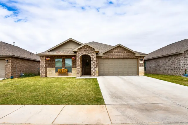 Photo 3 — 7214 24th Street, Lubbock, TX 79407