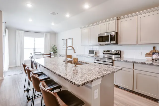 Photo 7 — 7214 24th Street, Lubbock, TX 79407