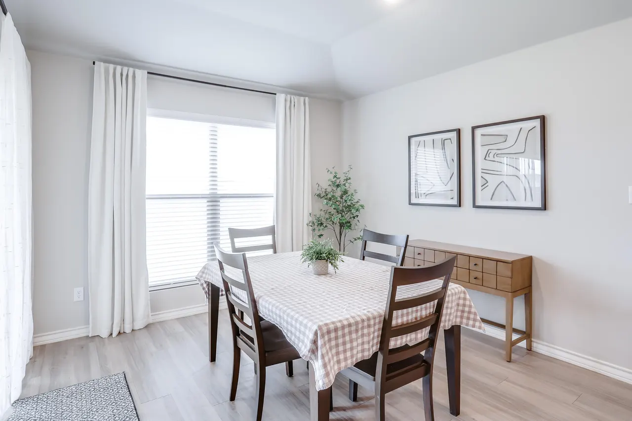 Photo 11 — 7214 24th Street, Lubbock, TX 79407