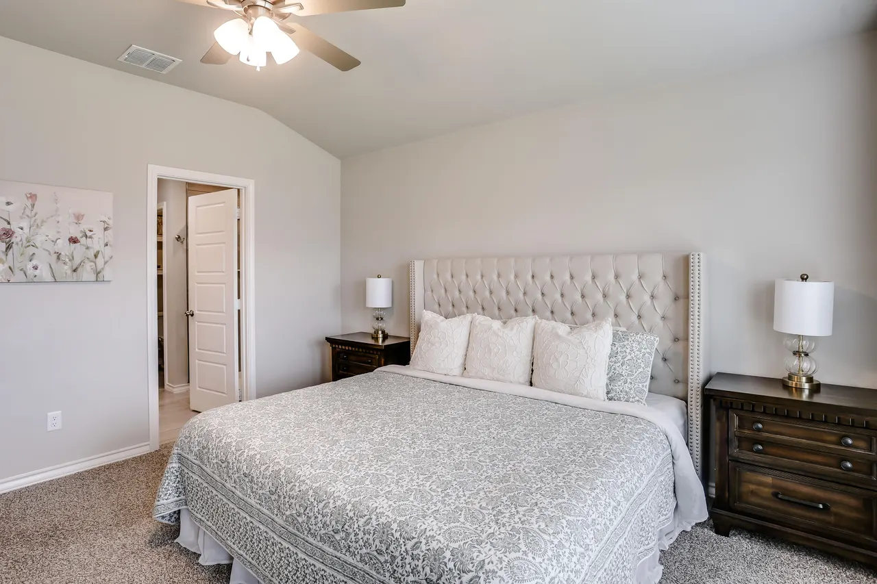 Photo 13 — 7214 24th Street, Lubbock, TX 79407