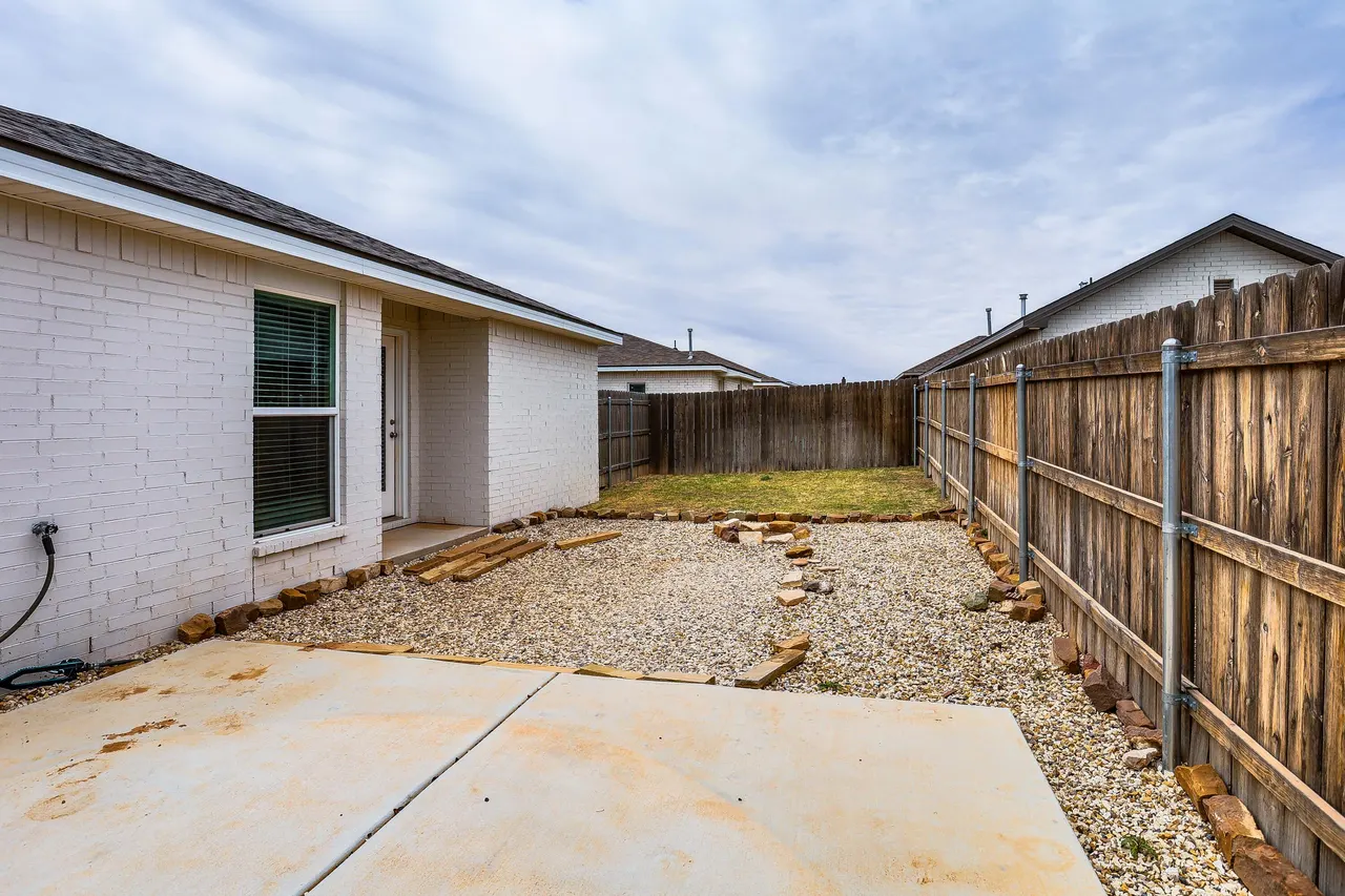 Photo 13 — 412 E 30th Street, Wolfforth, TX 79382