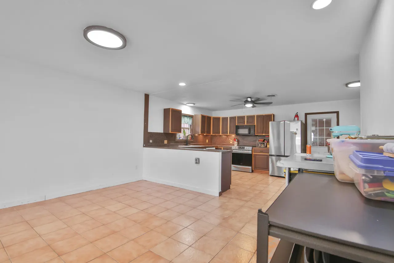 Photo 6 — 2801 52nd Street, Lubbock, TX 79413