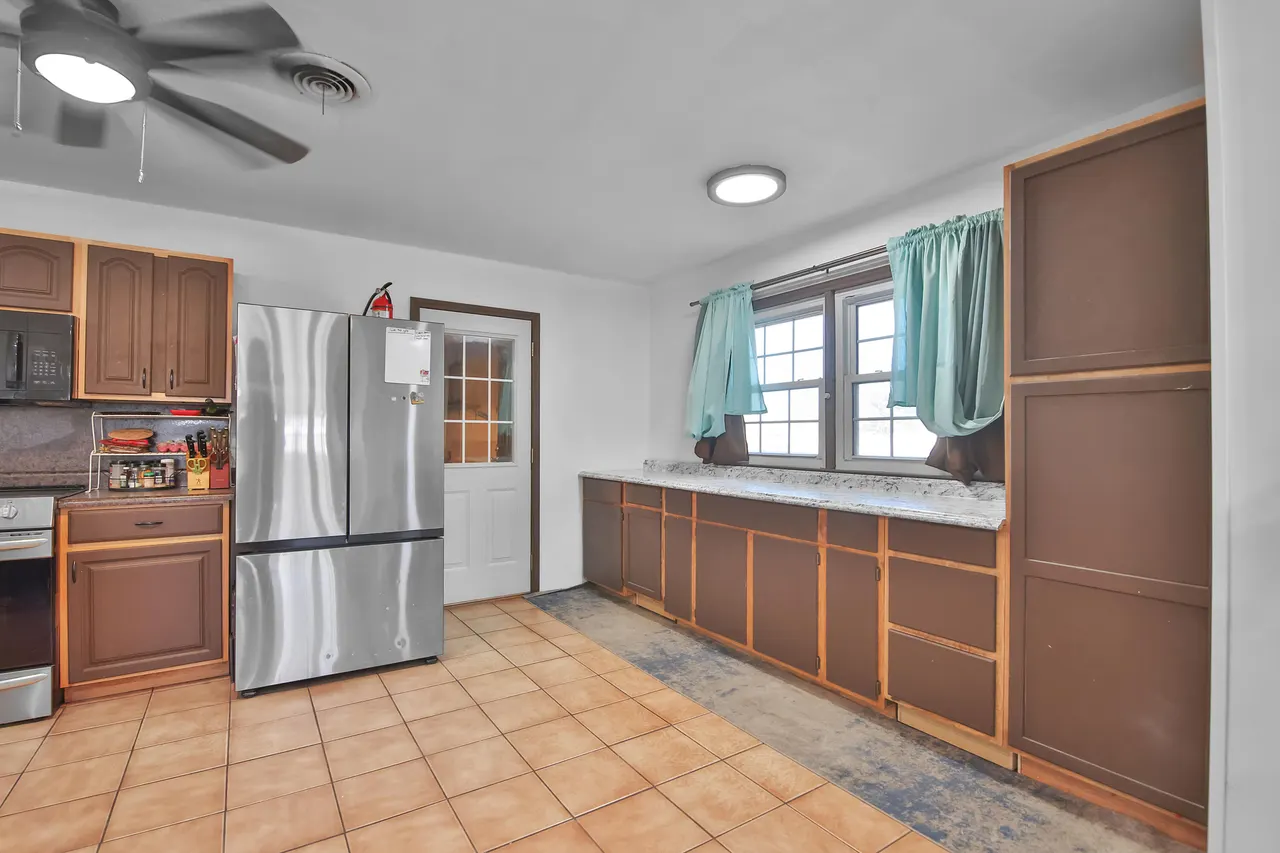 Photo 8 — 2801 52nd Street, Lubbock, TX 79413