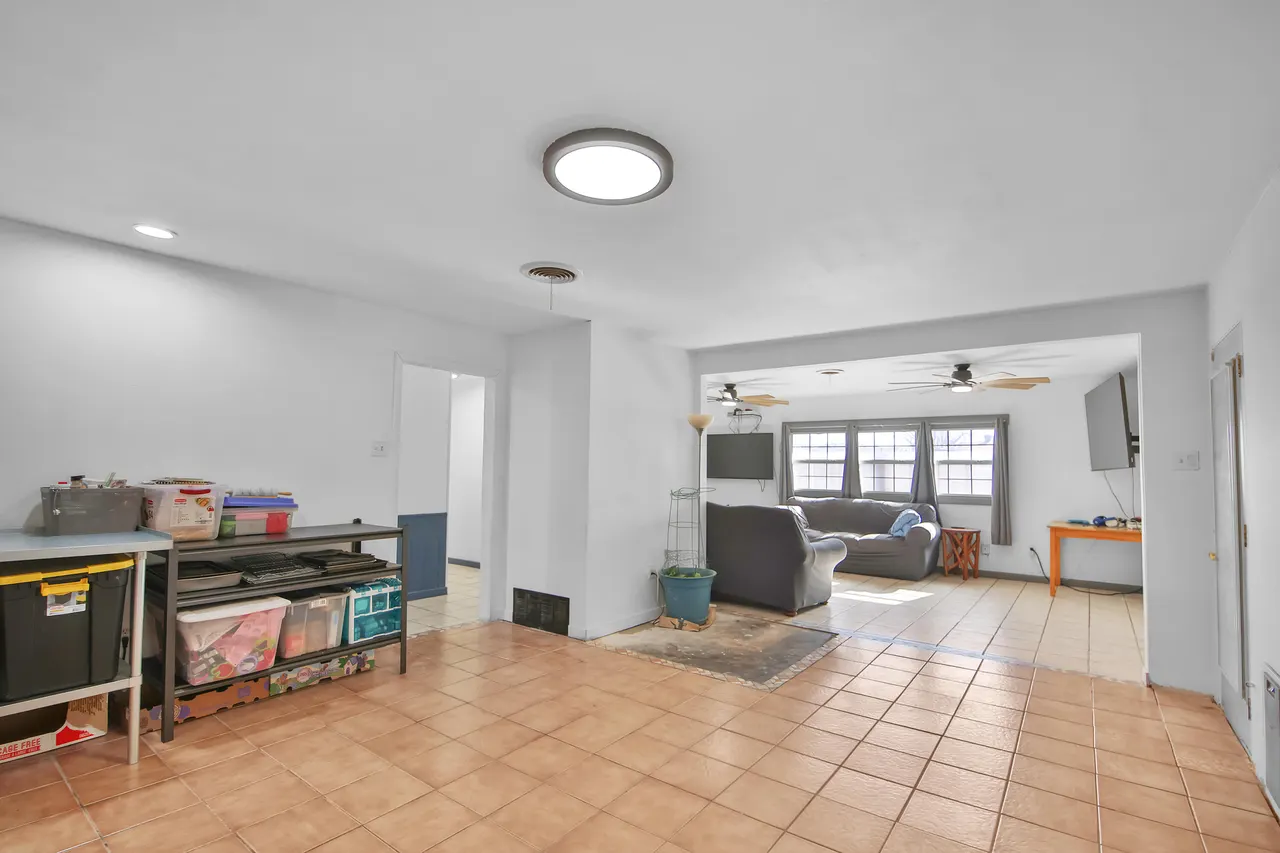 Photo 11 — 2801 52nd Street, Lubbock, TX 79413