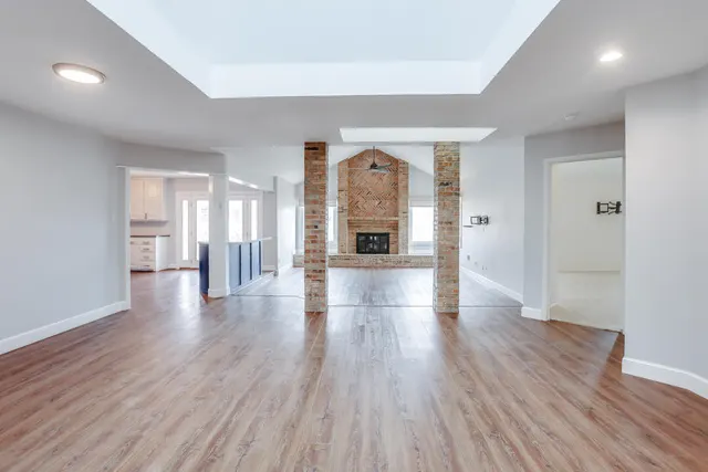 Photo 2 — 9303 Salisbury Avenue, Lubbock, TX 79424
