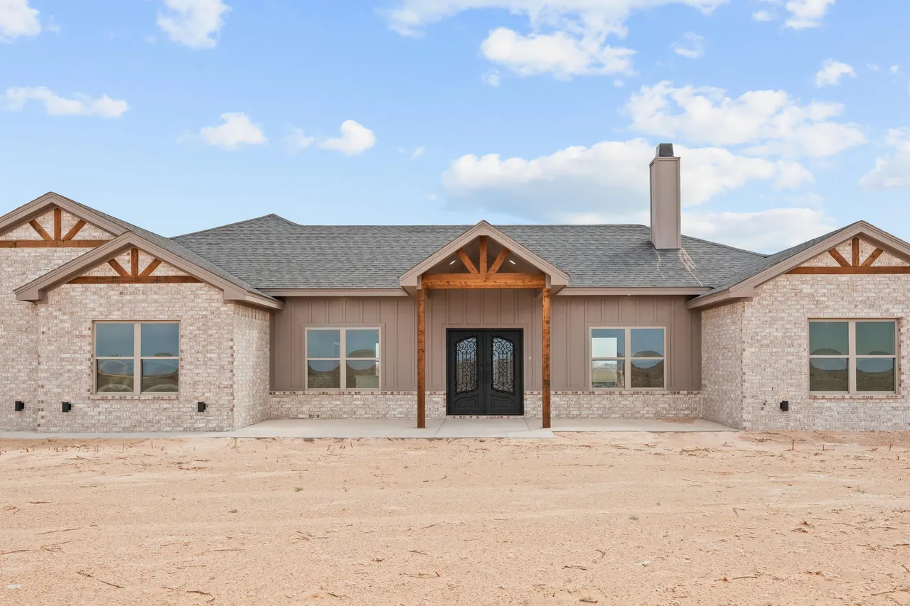 Photo 4 — 5333 County Road 6100, Lubbock, TX 79415