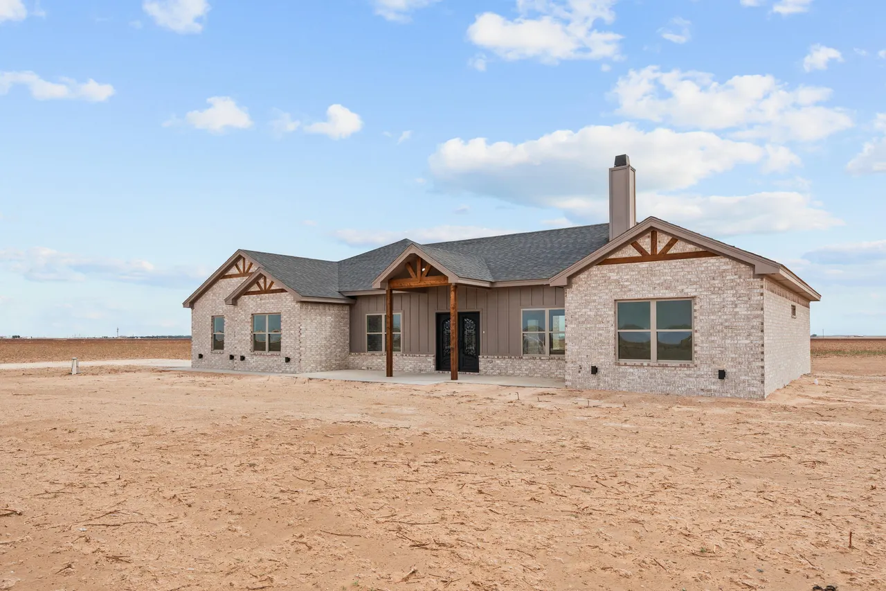 Photo 5 — 5333 County Road 6100, Lubbock, TX 79415