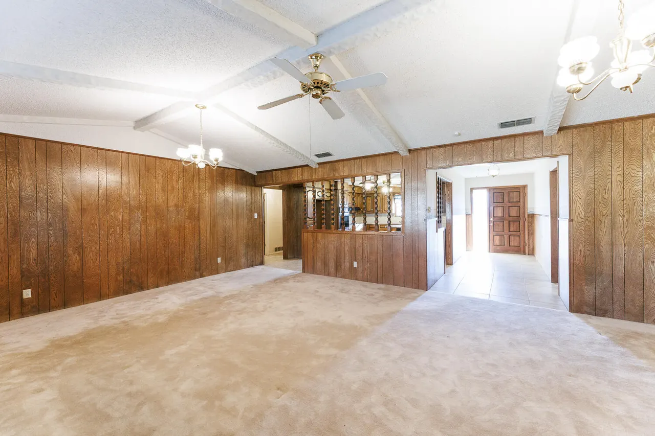 Photo 9 — 2018 Rice Drive, Levelland, TX 79336