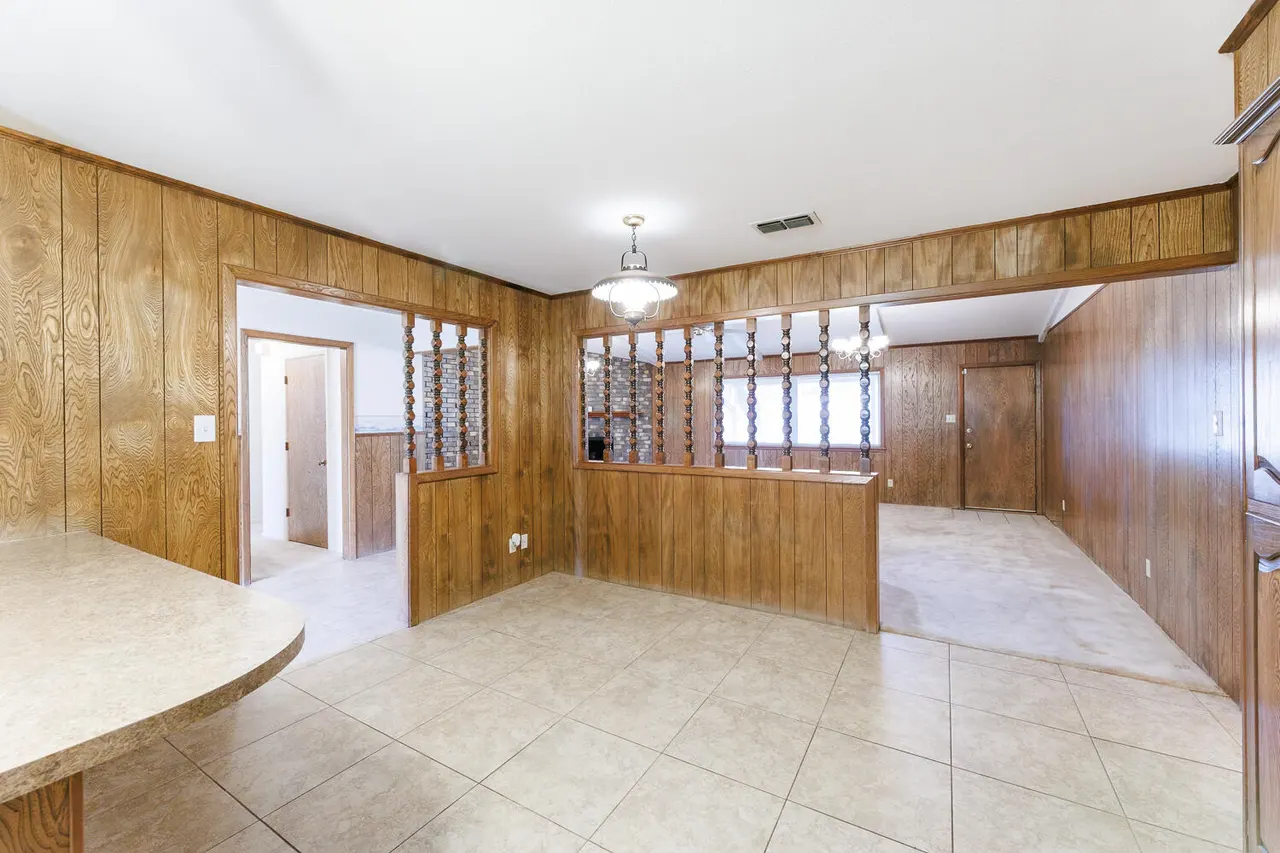Photo 11 — 2018 Rice Drive, Levelland, TX 79336