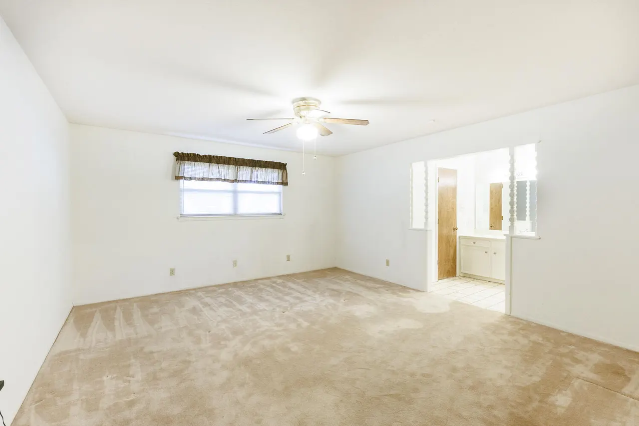 Photo 20 — 2018 Rice Drive, Levelland, TX 79336
