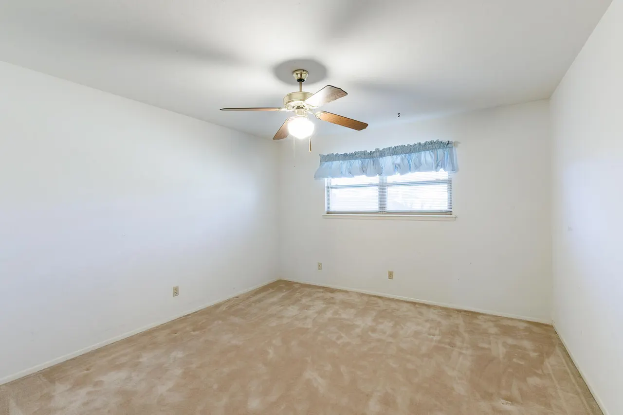 Photo 27 — 2018 Rice Drive, Levelland, TX 79336