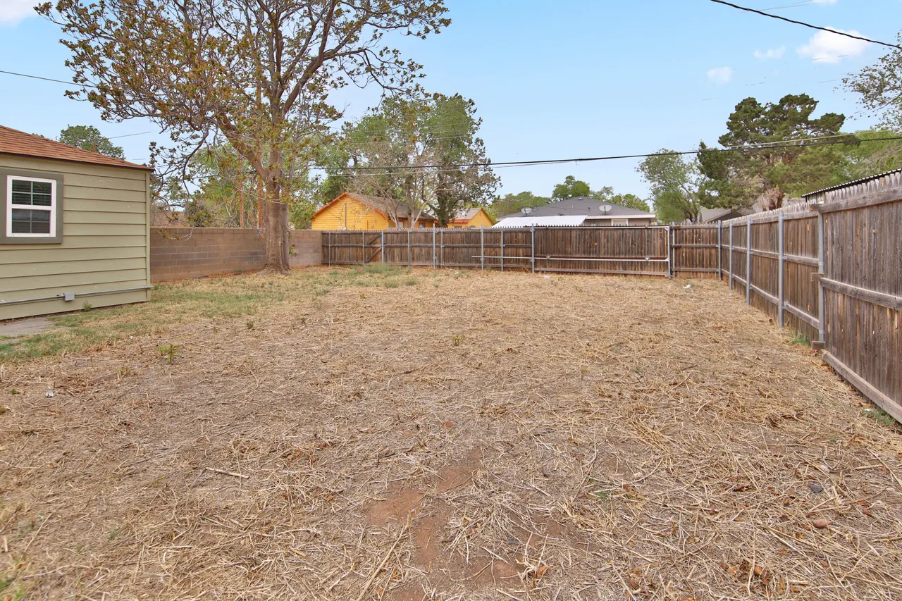 Photo 31 — 2408 24th Street, Lubbock, TX 79411