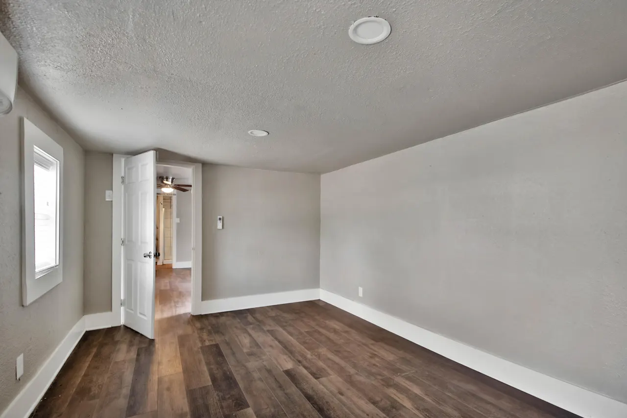 Photo 18 — 2408 24th Street, Lubbock, TX 79411