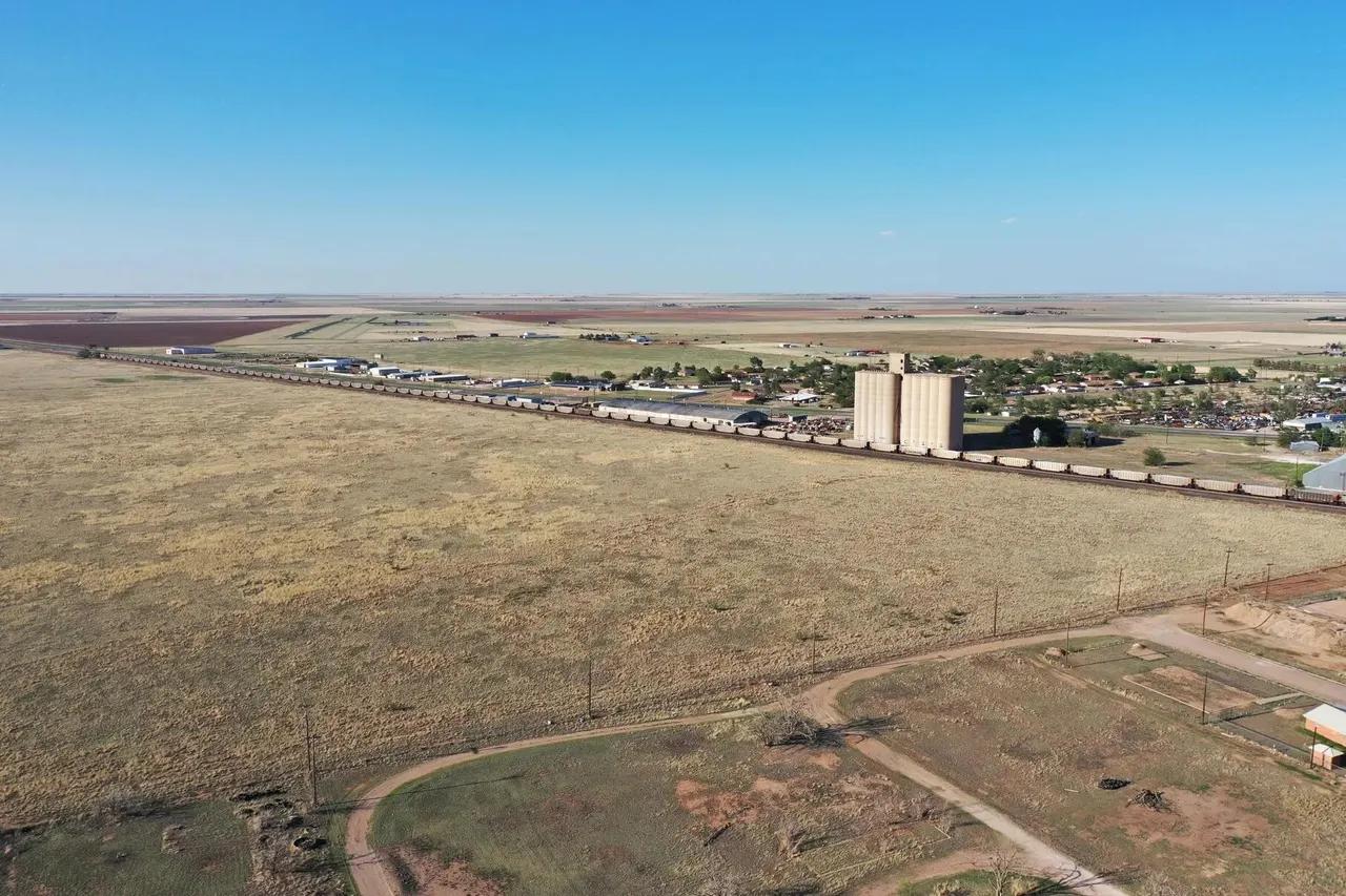 Photo 2 — Interstate 27 Frontage Road, Tulia, TX 79088