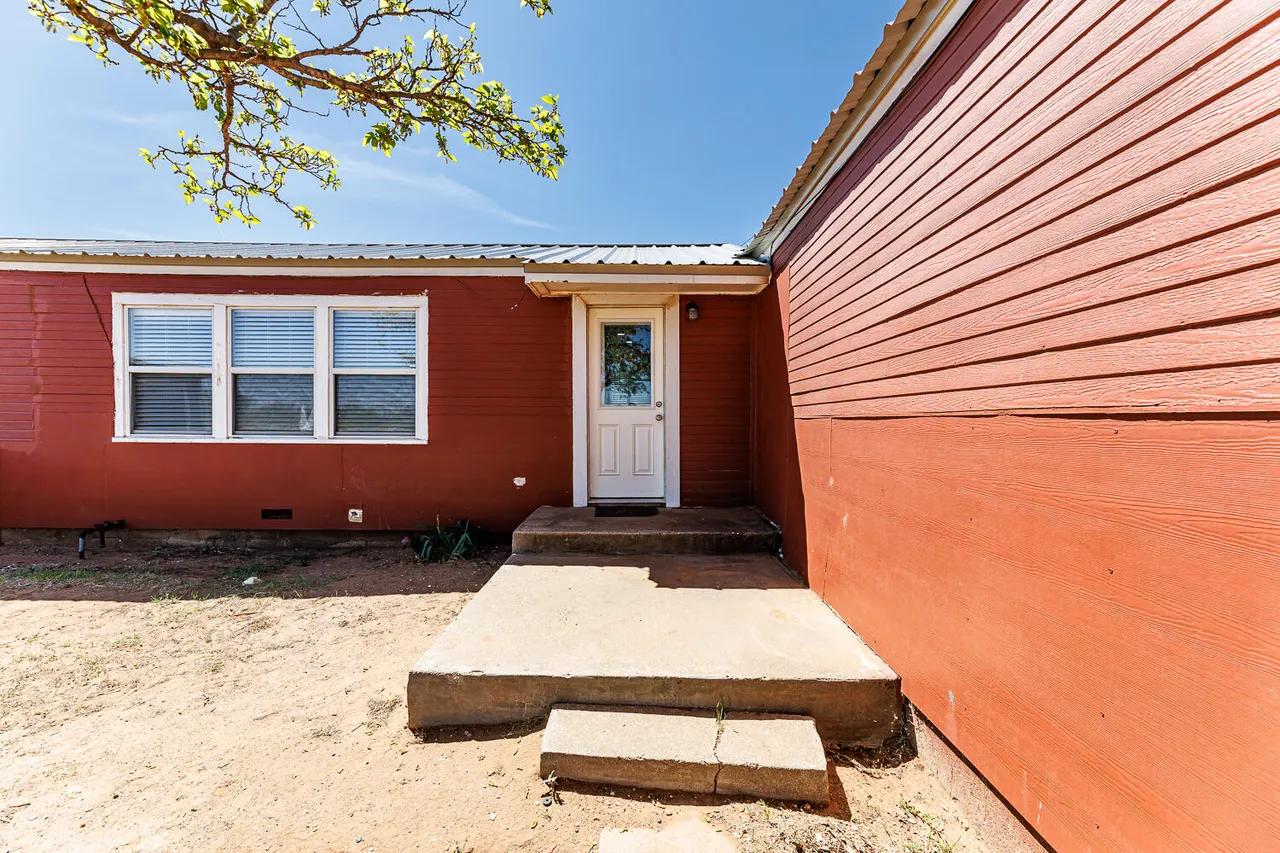 Photo 33 — 3807 E 3rd Street, Lubbock, TX 79403