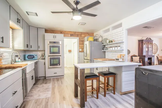 Photo 3 — 1301 E Buckley Street, Brownfield, TX 79316