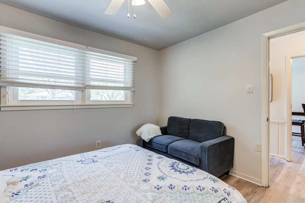Photo 7 — 2306 55th Street, Lubbock, TX 79412