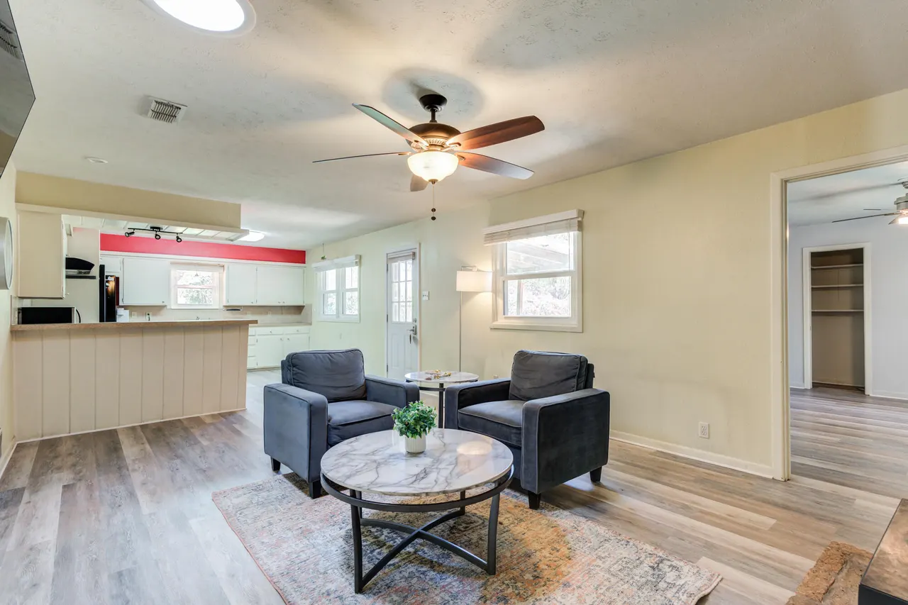 Photo 10 — 2306 55th Street, Lubbock, TX 79412