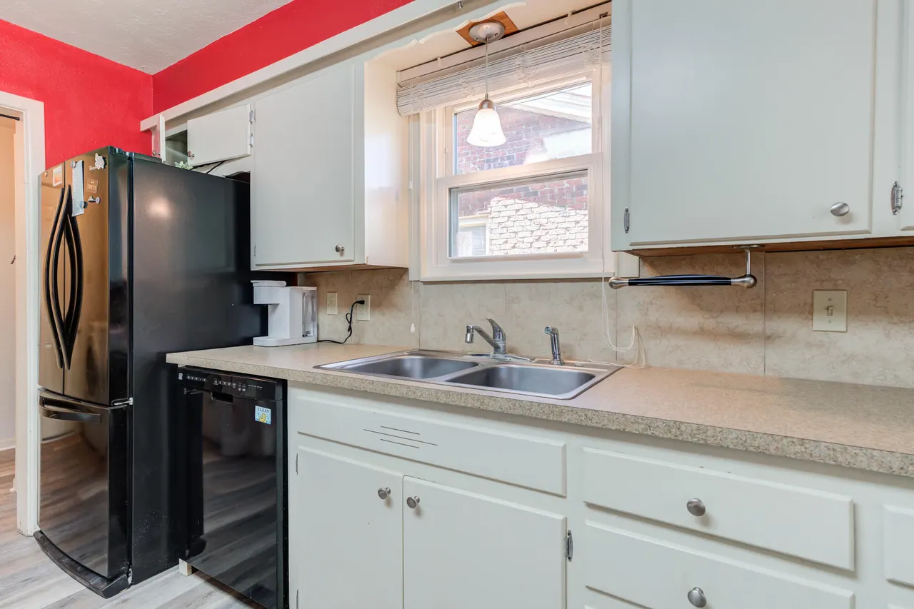 Photo 18 — 2306 55th Street, Lubbock, TX 79412