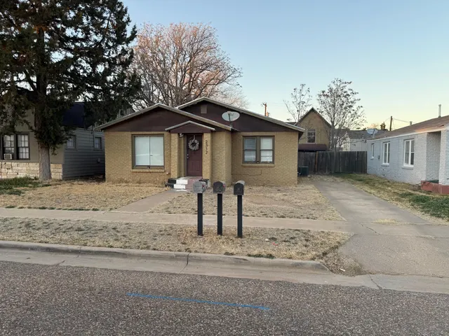 Front exterior — 2312 15th Street, Lubbock, TX 79401