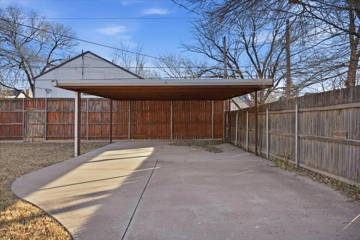 Photo 29 — 2217 14th Street, Lubbock, TX 79401