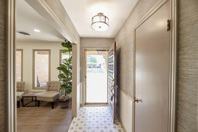 Photo 5 — 4106 64th Street, Lubbock, TX 79413