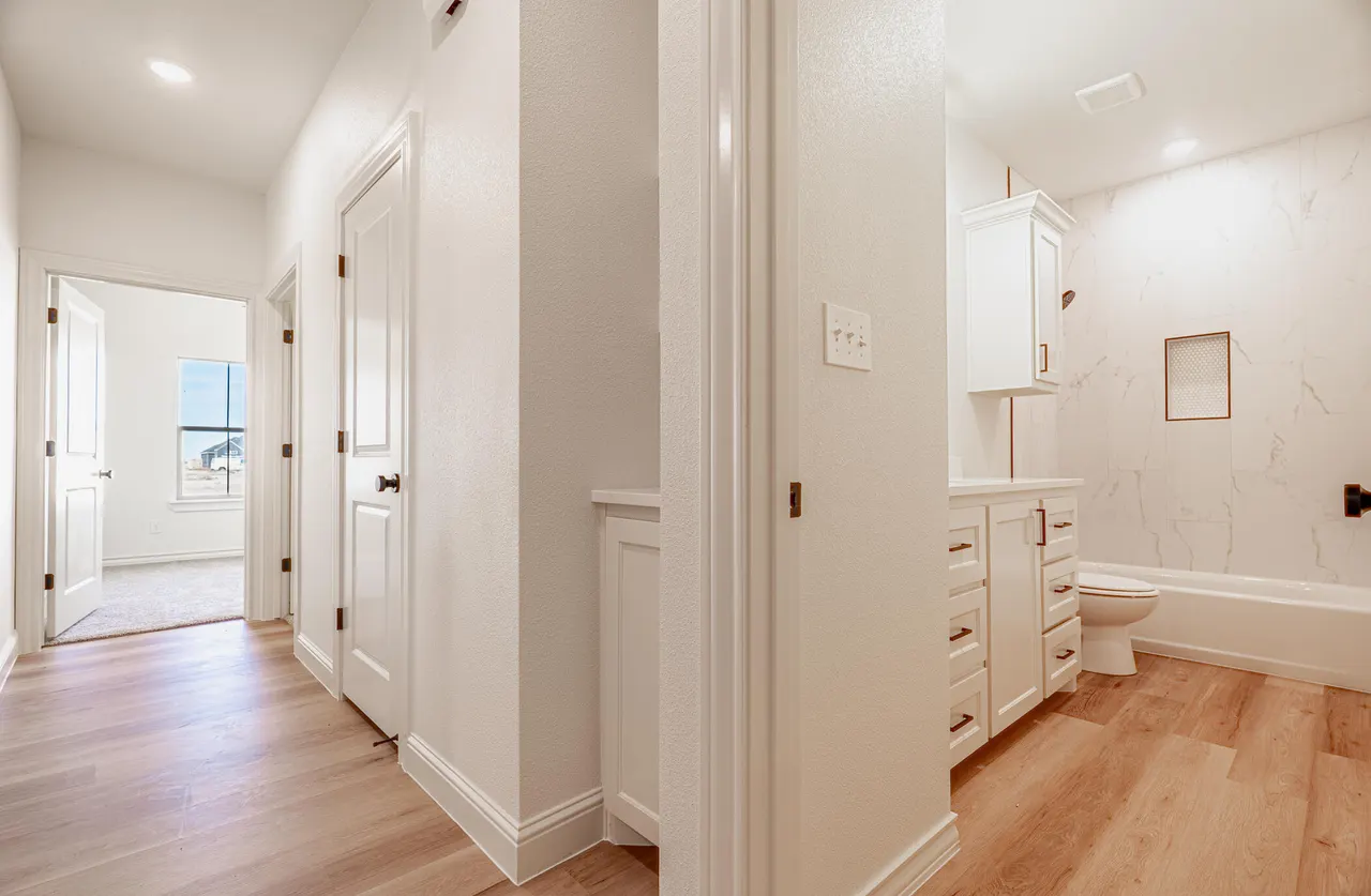 Photo 32 — 703 E 14th Street, Wolfforth, TX 79382