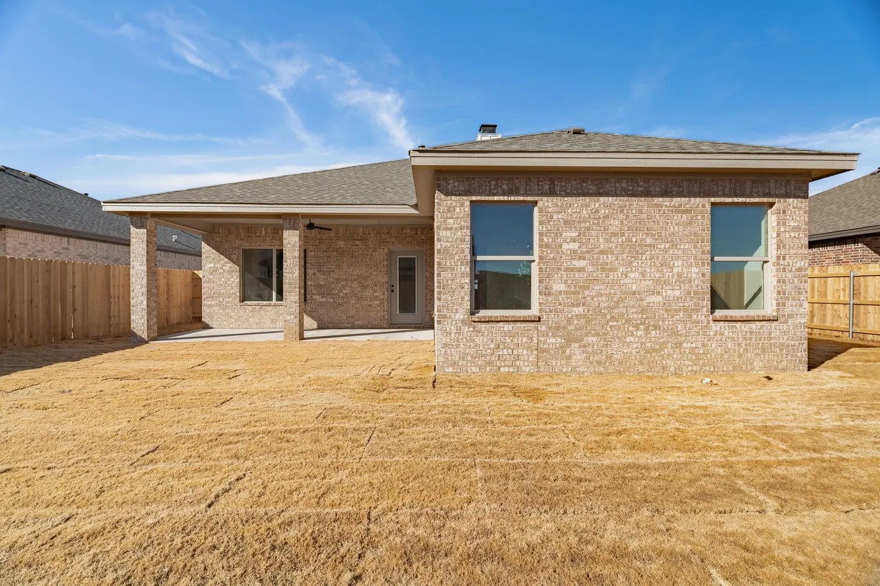 Photo 37 — 703 E 14th Street, Wolfforth, TX 79382