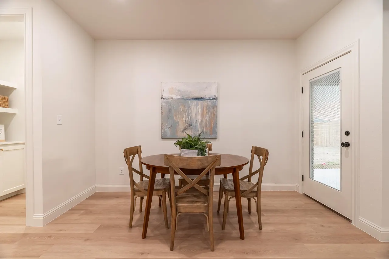 Photo 12 — 6917 14th Street, Lubbock, TX 79416