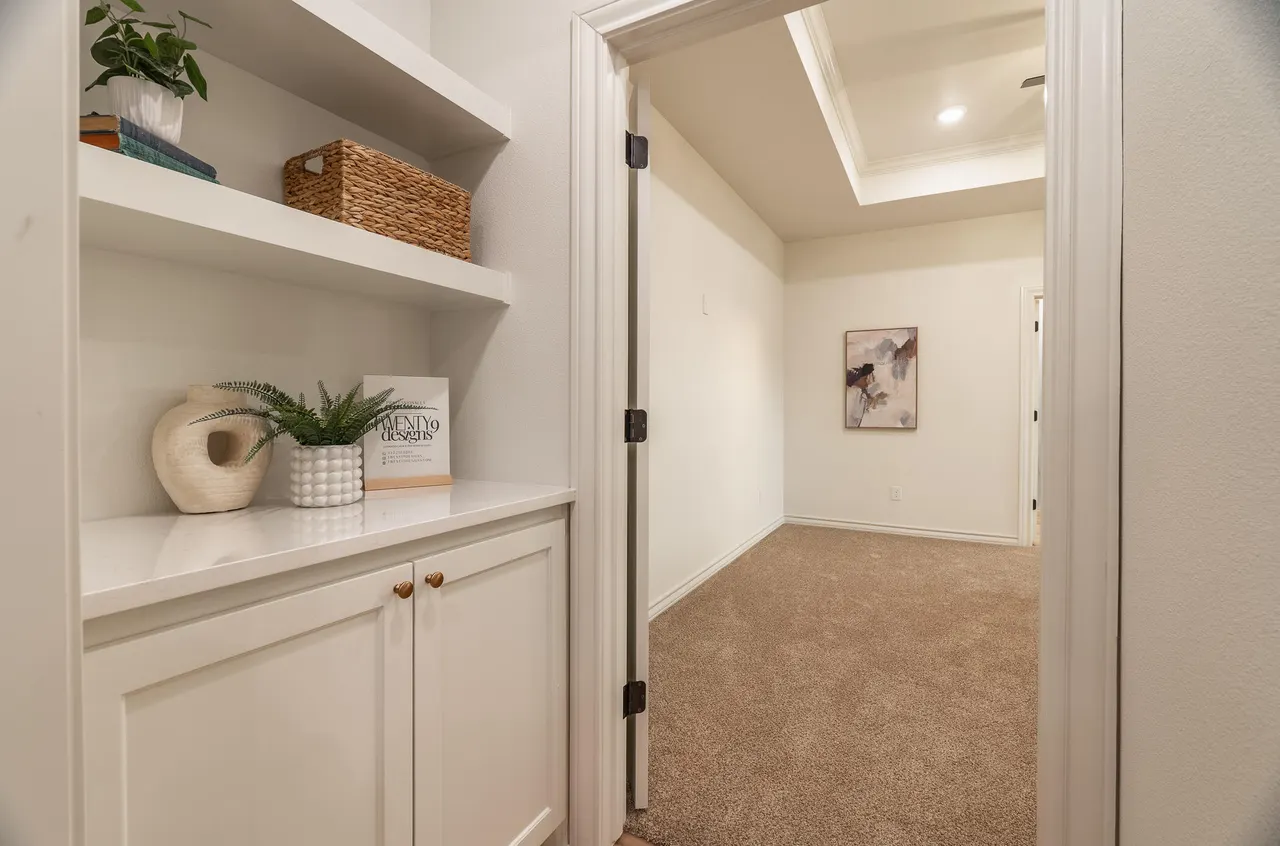 Photo 13 — 6917 14th Street, Lubbock, TX 79416