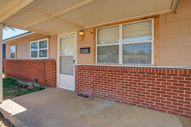 Front exterior — 4915 39th Street, Lubbock, TX 79414