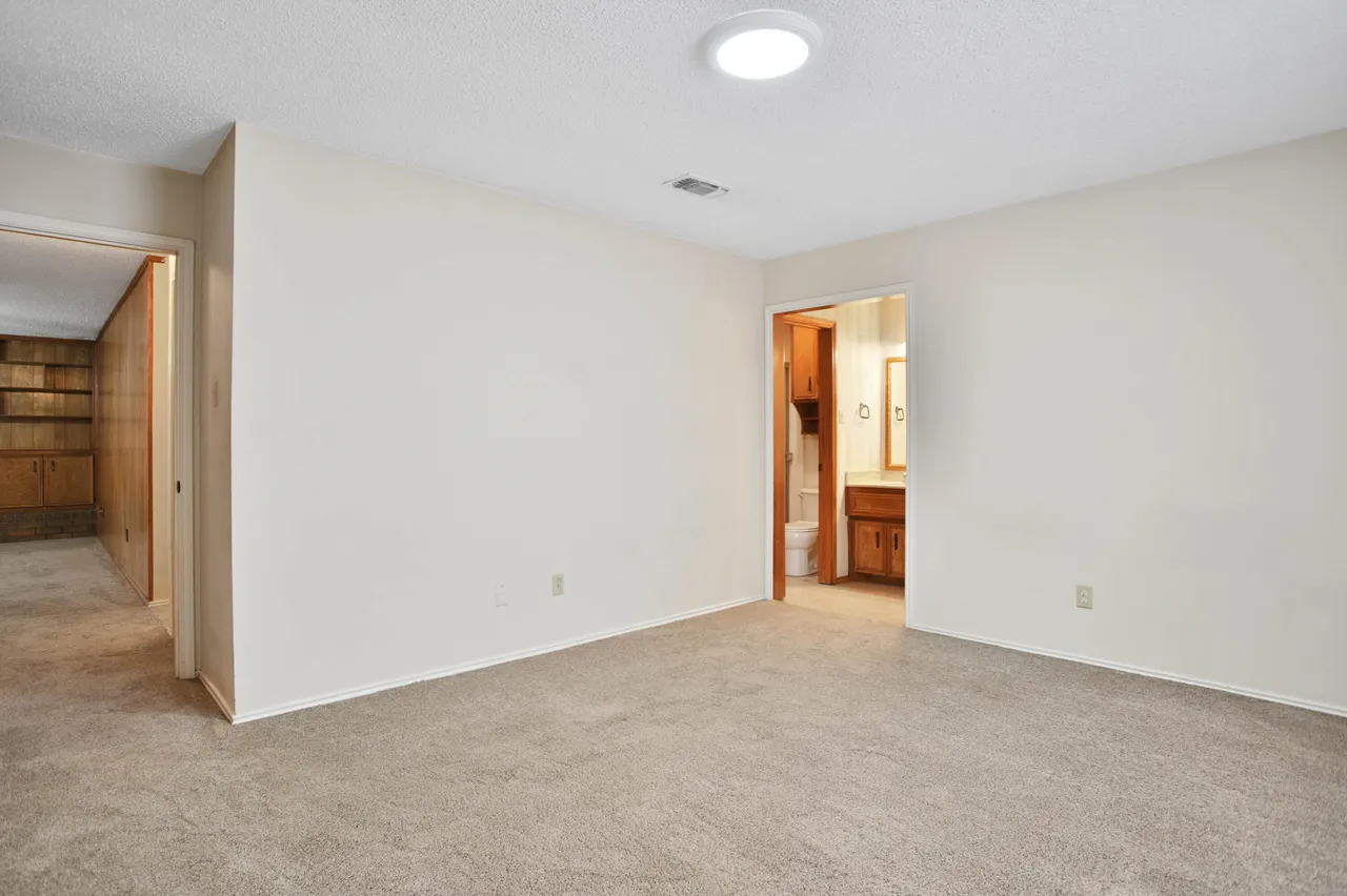 Photo 24 — 1303 E Waco Street, Brownfield, TX 79316