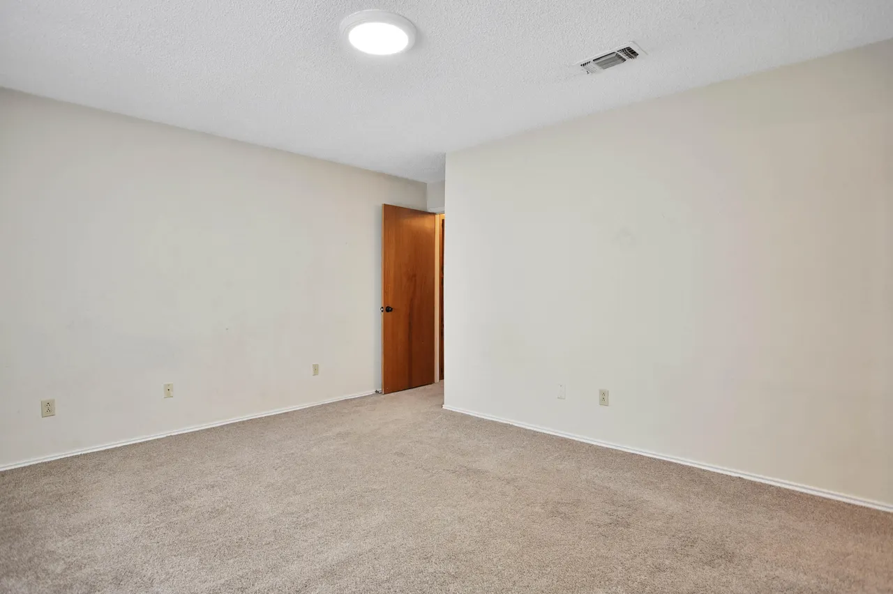 Photo 25 — 1303 E Waco Street, Brownfield, TX 79316