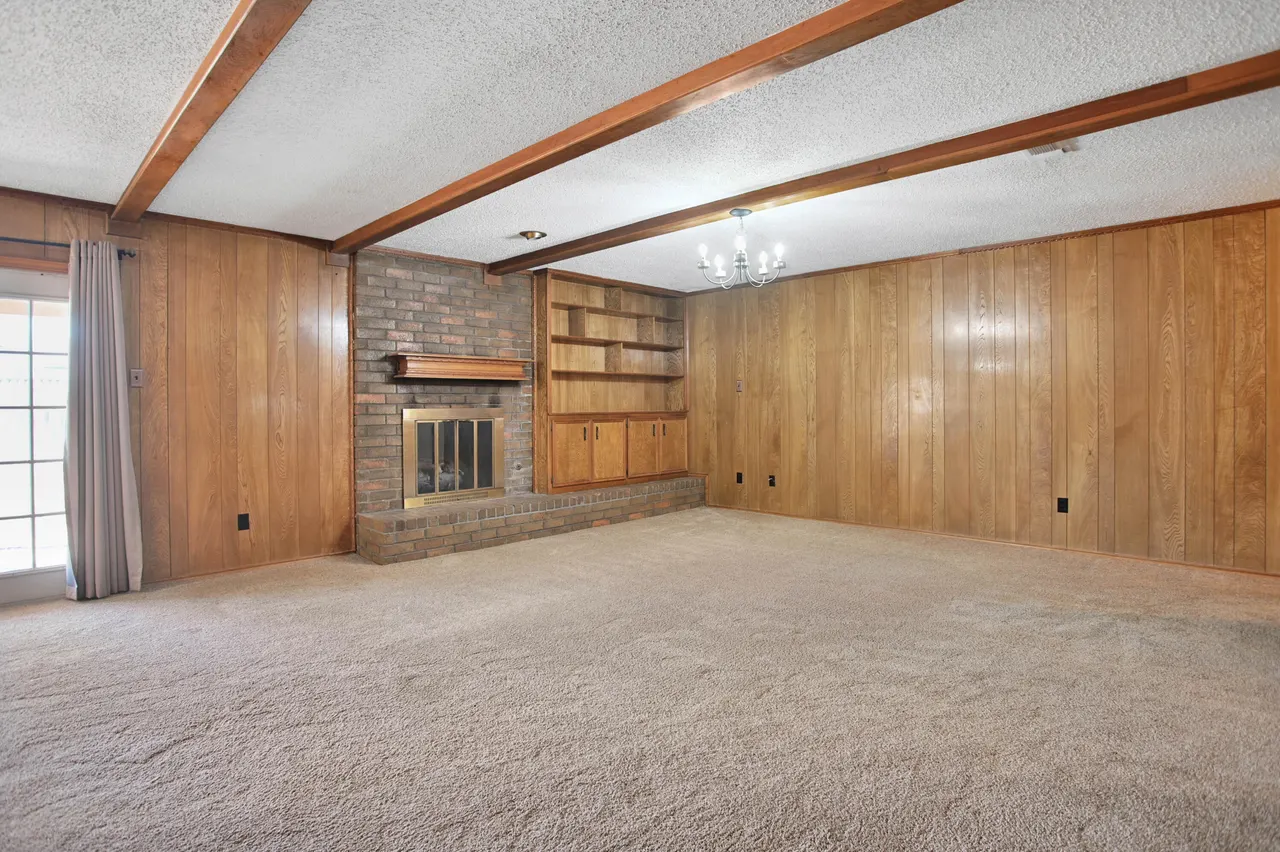 Photo 6 — 1303 E Waco Street, Brownfield, TX 79316