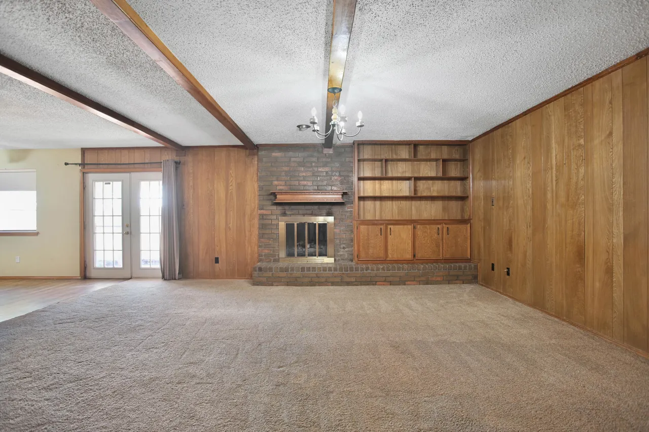 Photo 9 — 1303 E Waco Street, Brownfield, TX 79316