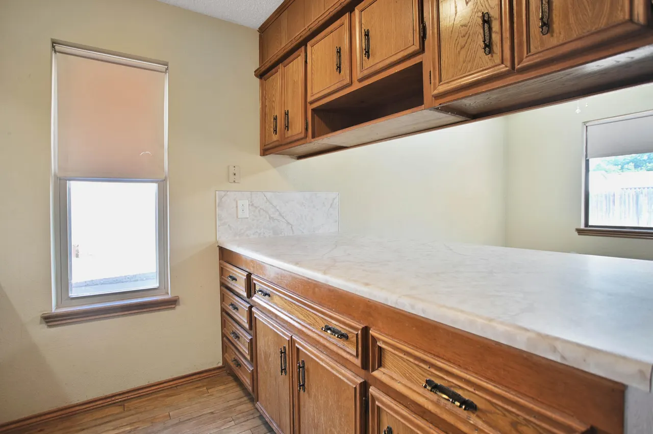 Photo 17 — 1303 E Waco Street, Brownfield, TX 79316